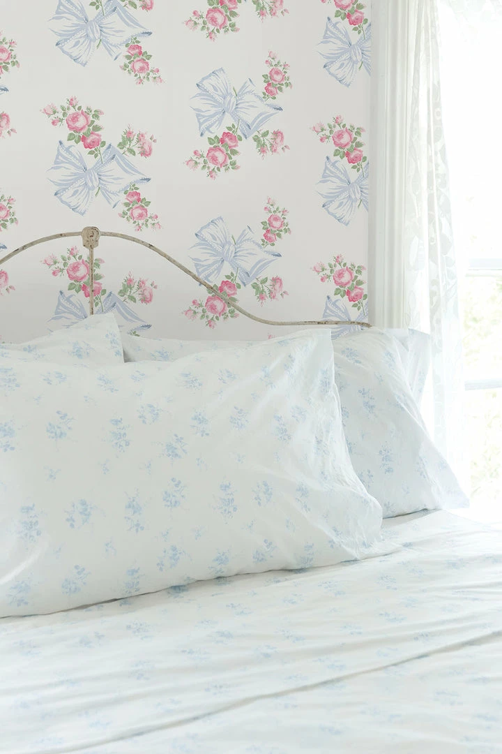 LoveShackFancy Home Decor Rosa Beaux Wallpaper 5 LoveShackFancy Home Decor Rosa Beaux Wallpaper