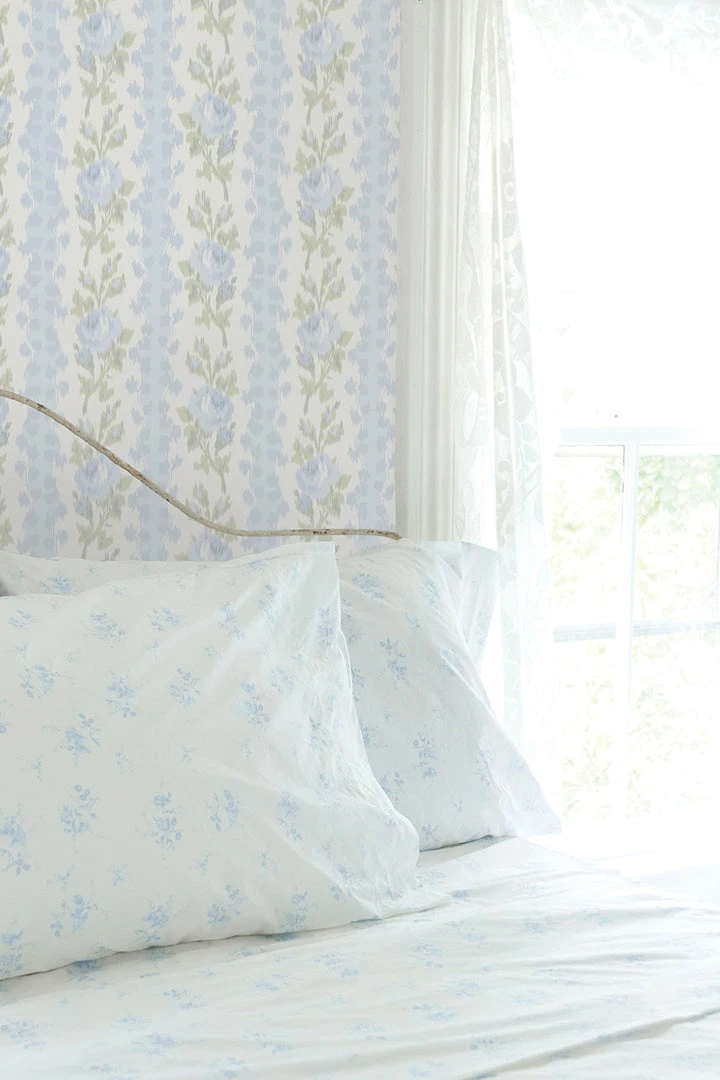 LoveShackFancy Blooming Heirloom Wallpaper Home Decor 9 LoveShackFancy Blooming Heirloom Wallpaper Home Decor