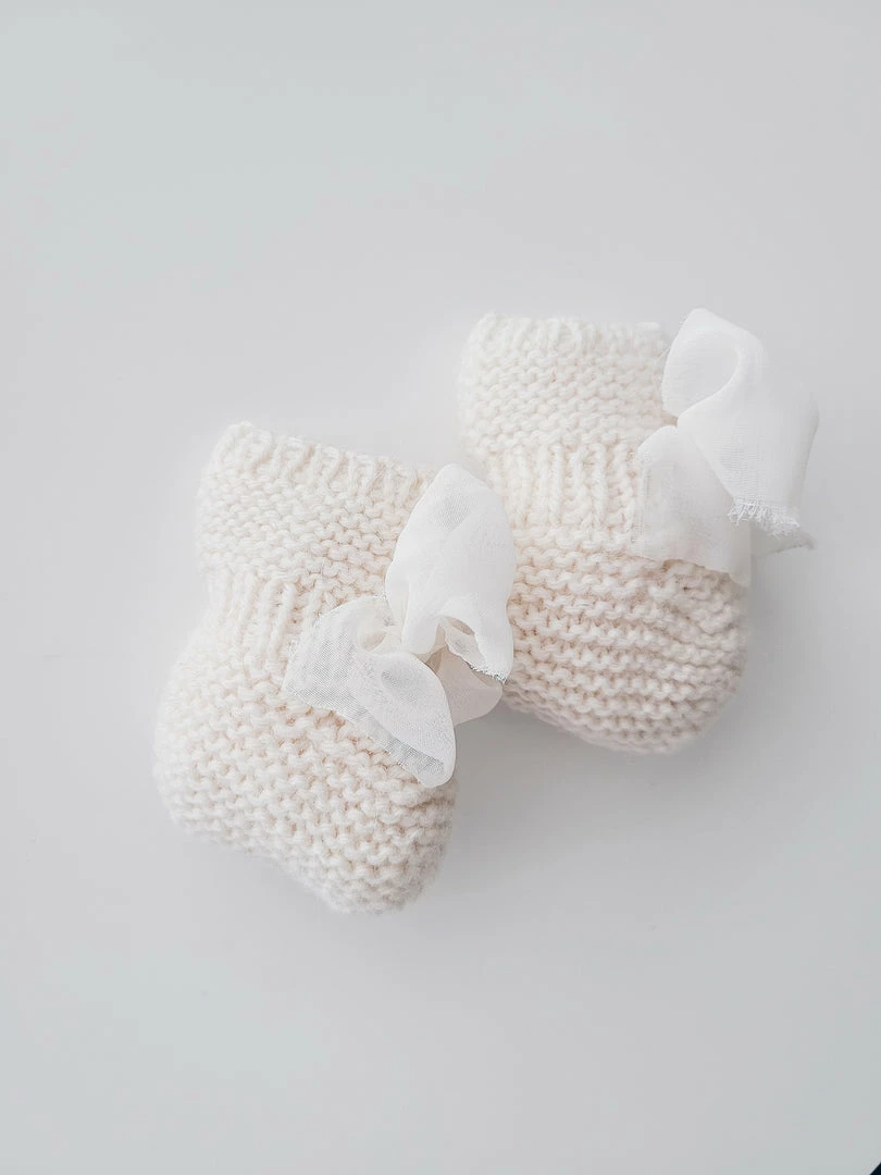 LoveShackFancy Little Girls Bebe Theory Knit Slippers 4 LoveShackFancy Little Girls Bebe Theory Knit Slippers
