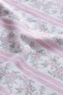 LSF Marigold Wreath Bath Towel