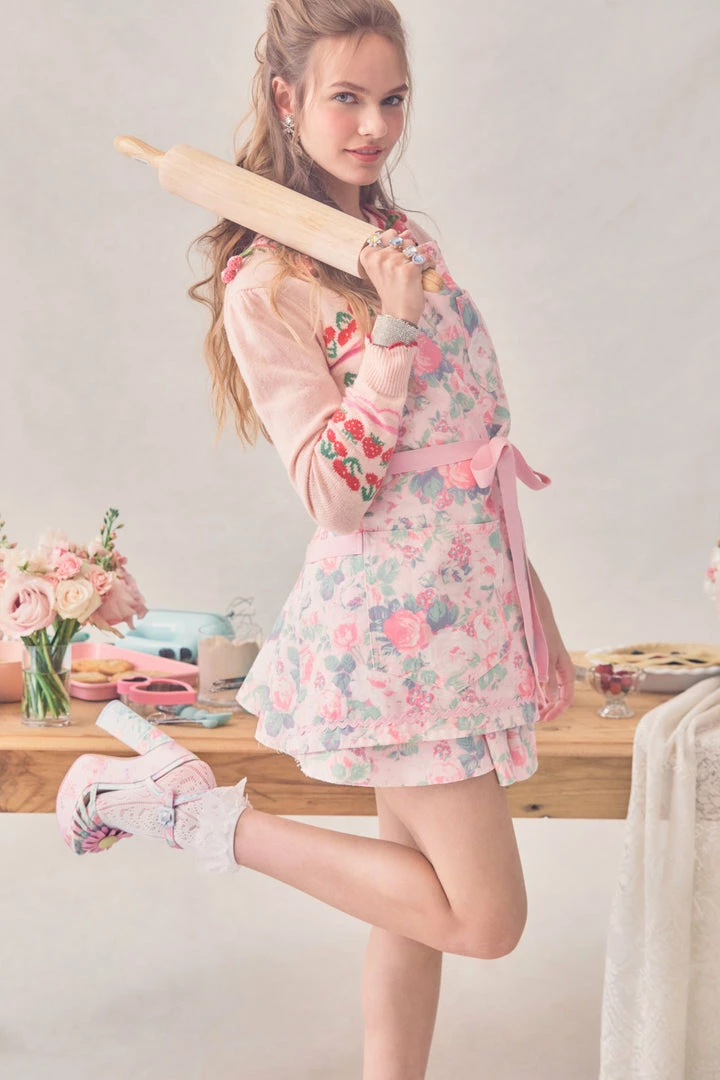 LoveShackFancy X Hedley & Bennett Kitchen Apron 8 LoveShackFancy X Hedley & Bennett Kitchen Apron